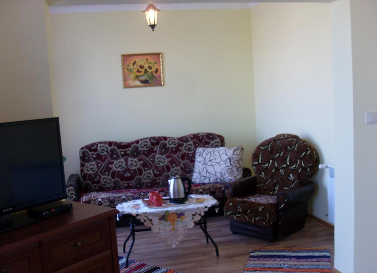 Villa Eden Delux Yanoshi Kamer foto