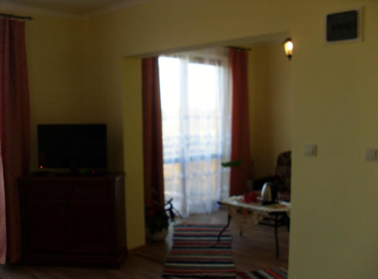 Villa Eden Delux Yanoshi Kamer foto